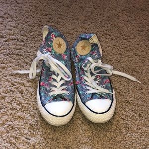 Vintage Floral Converse